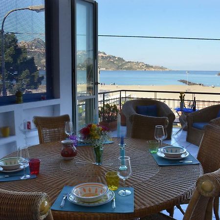 Terrazza Sul Mare Giardini Naxos Exterior foto